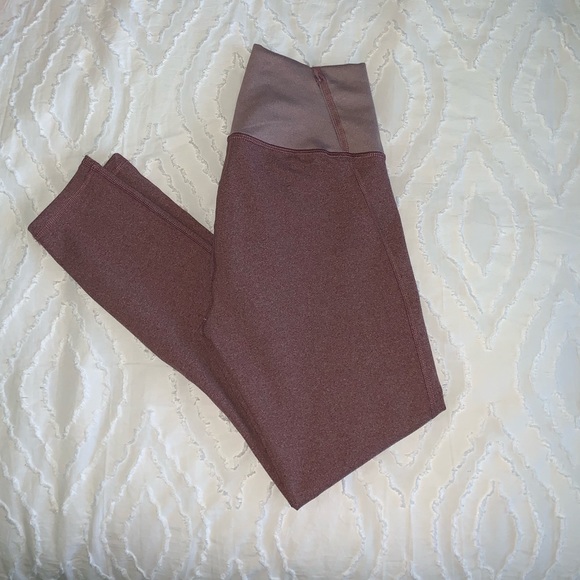 Fabletics High Waisted Powerheathered Capri - Picture 4 of 4